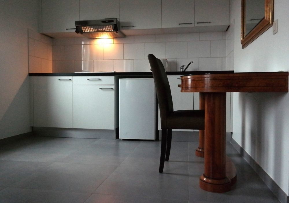 Holidays Apart-Hotel Anderlecht Zewnętrze zdjęcie